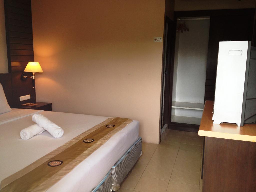 Pk Mansion Lejlighedshotel Phuket Værelse billede