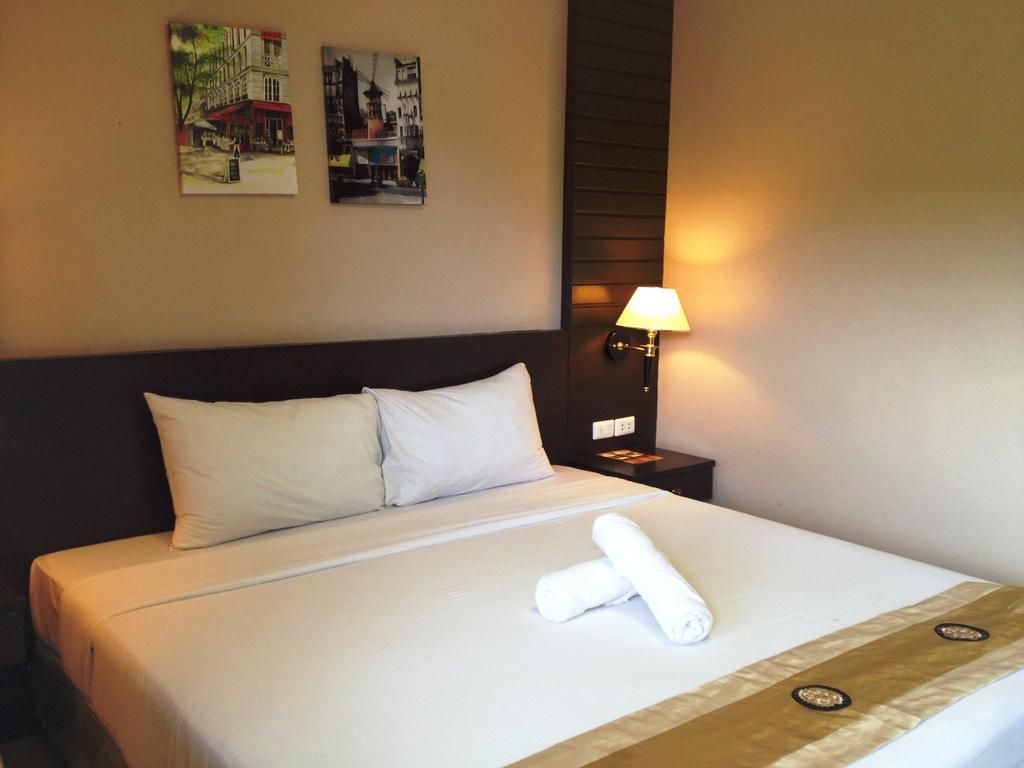 Pk Mansion Lejlighedshotel Phuket Værelse billede