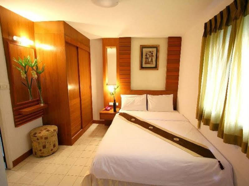 Pk Mansion Lejlighedshotel Phuket Eksteriør billede