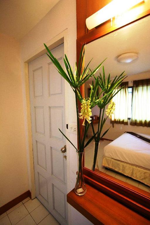 Pk Mansion Lejlighedshotel Phuket Eksteriør billede
